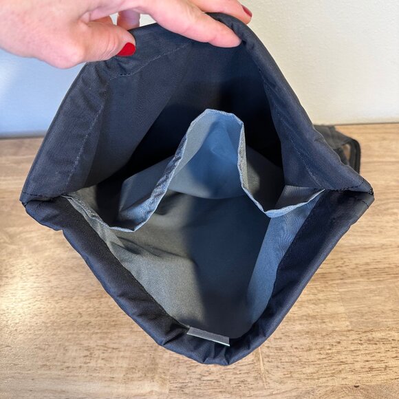 NWOT Nike Drawstring Gymsack Backpack Bag - Picture 3 of 4